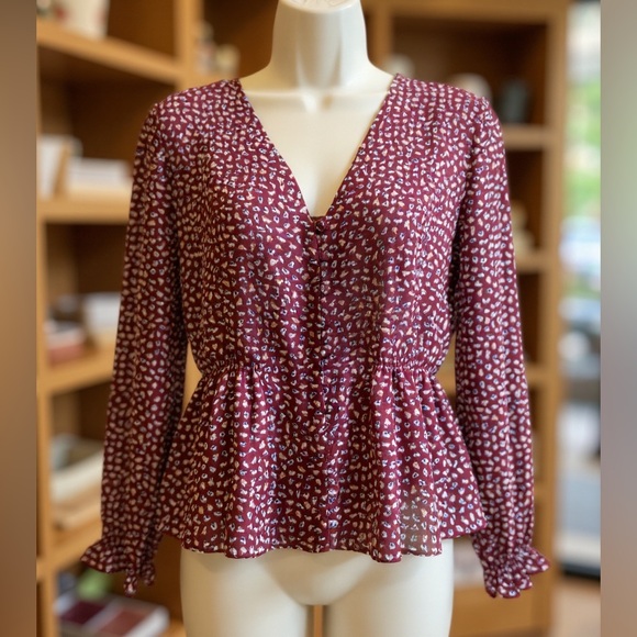 Madewell Tops - Madewell Red Floral Peasant Blouse Long Sleeve V-Neck Boho Top Women’s M